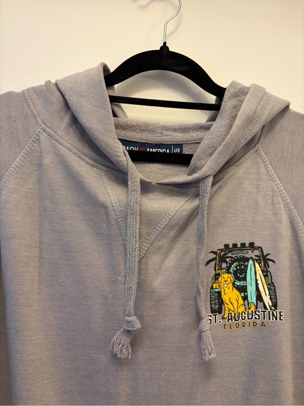 St Augustine Florida Hoodie Women's Large Beach Graphic Sweatshirt Dog Surfboard - Picture 3 of 9
